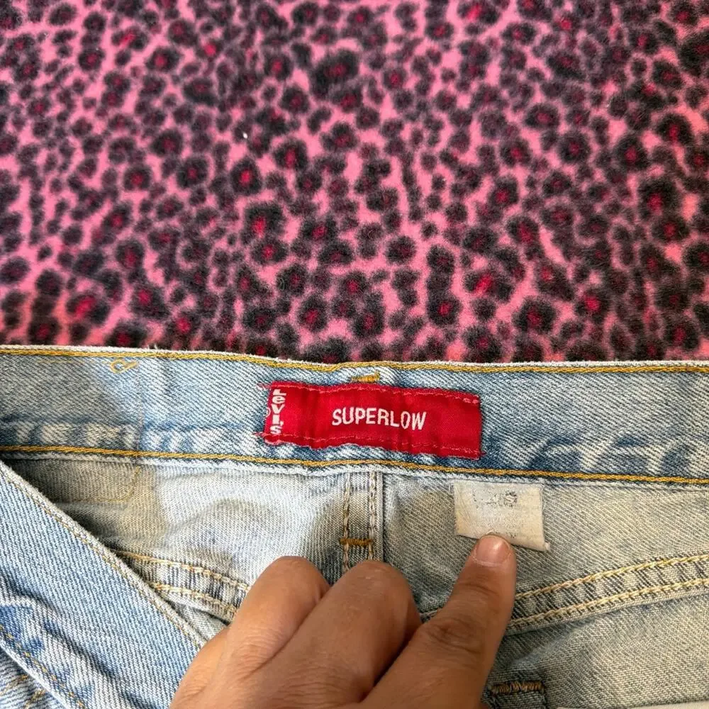 Y2k Levi's 518 Super Low Bootcut Jeans - Picture 6 of 8